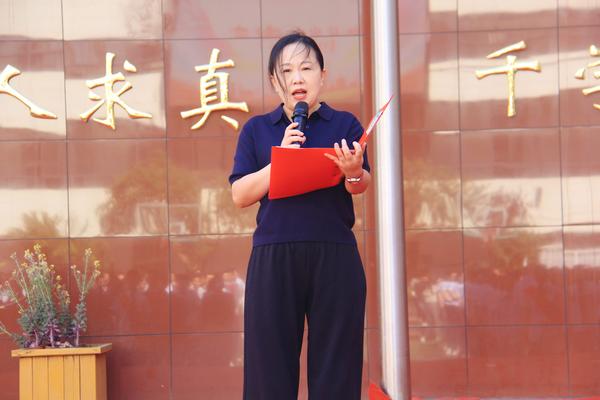 班主任文化节 (6) 班主任文化节 (6)